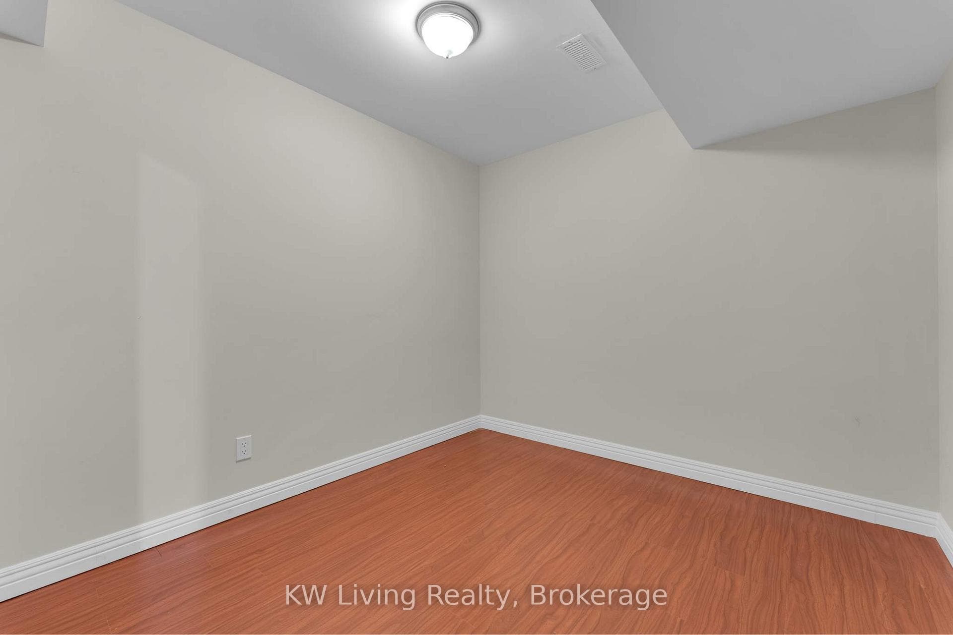 2410 Woodward Avenue Unit 12 - Condo photo 25 of 33 in Burlington, Ontario