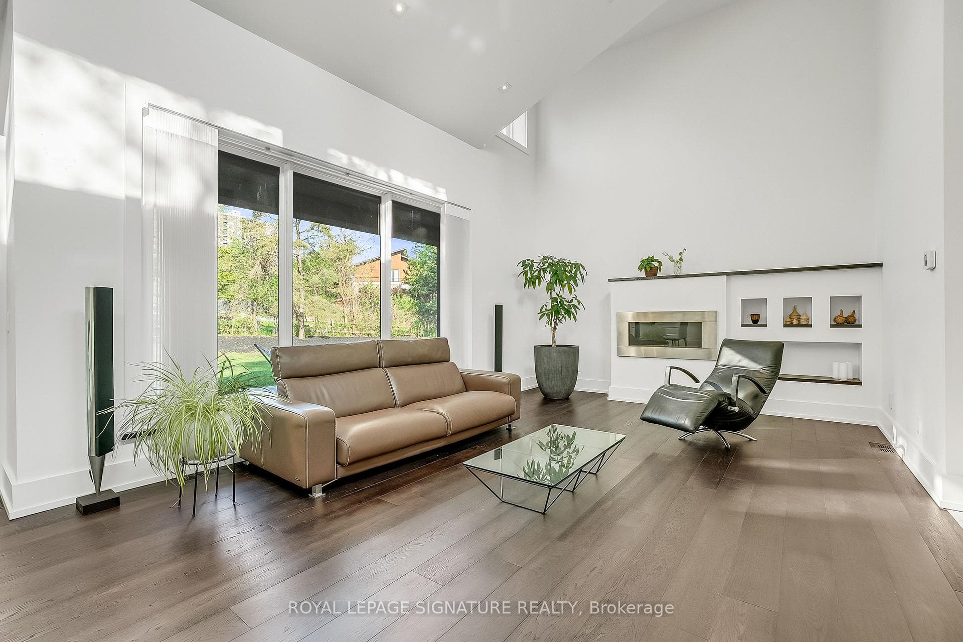 11 Sandpiper Court - Detached photo 8 of 50 in Don Mills / Parkwoods / Victoria Village, Ontario