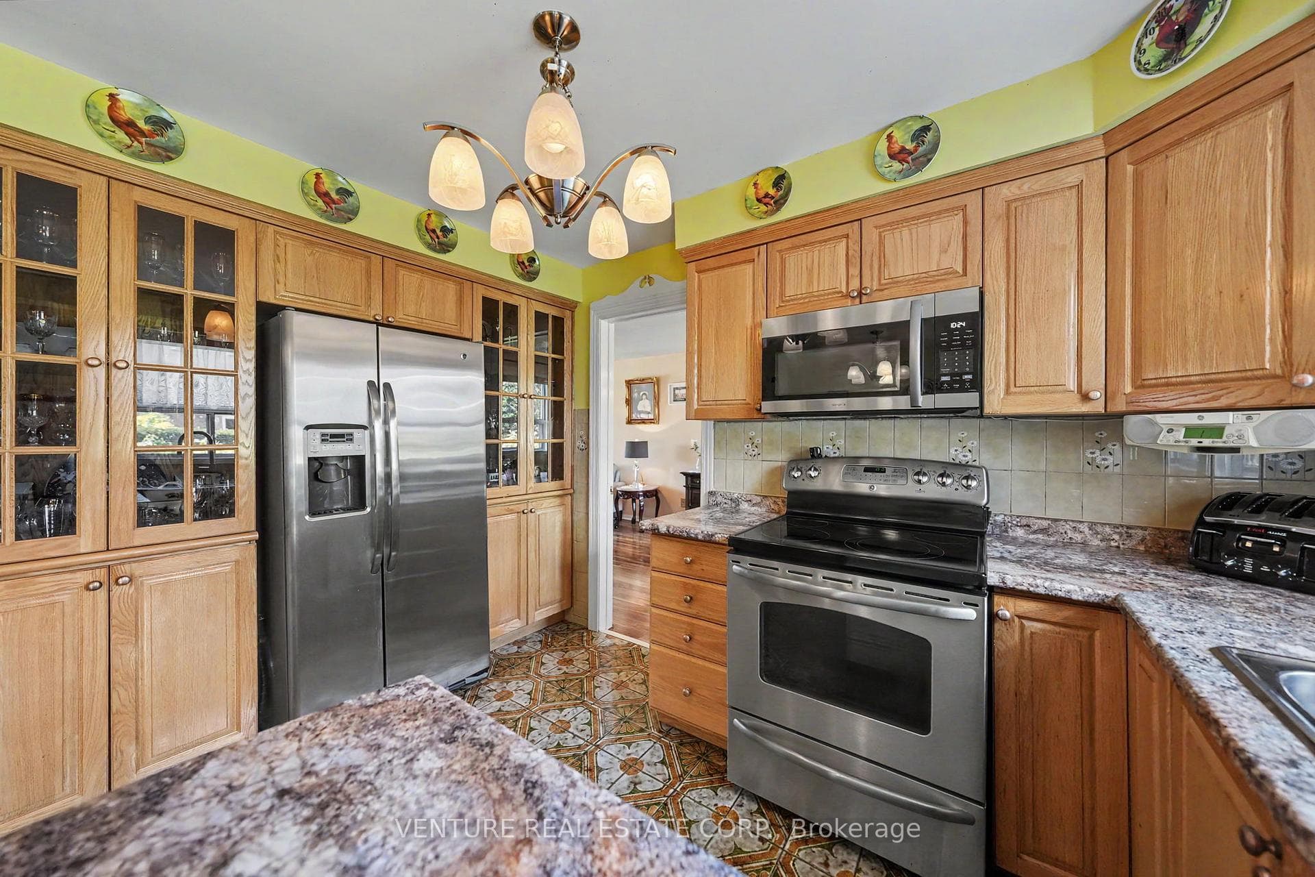 346 Centre Street - Detached photo 21 of 50 in Brampton, Ontario
