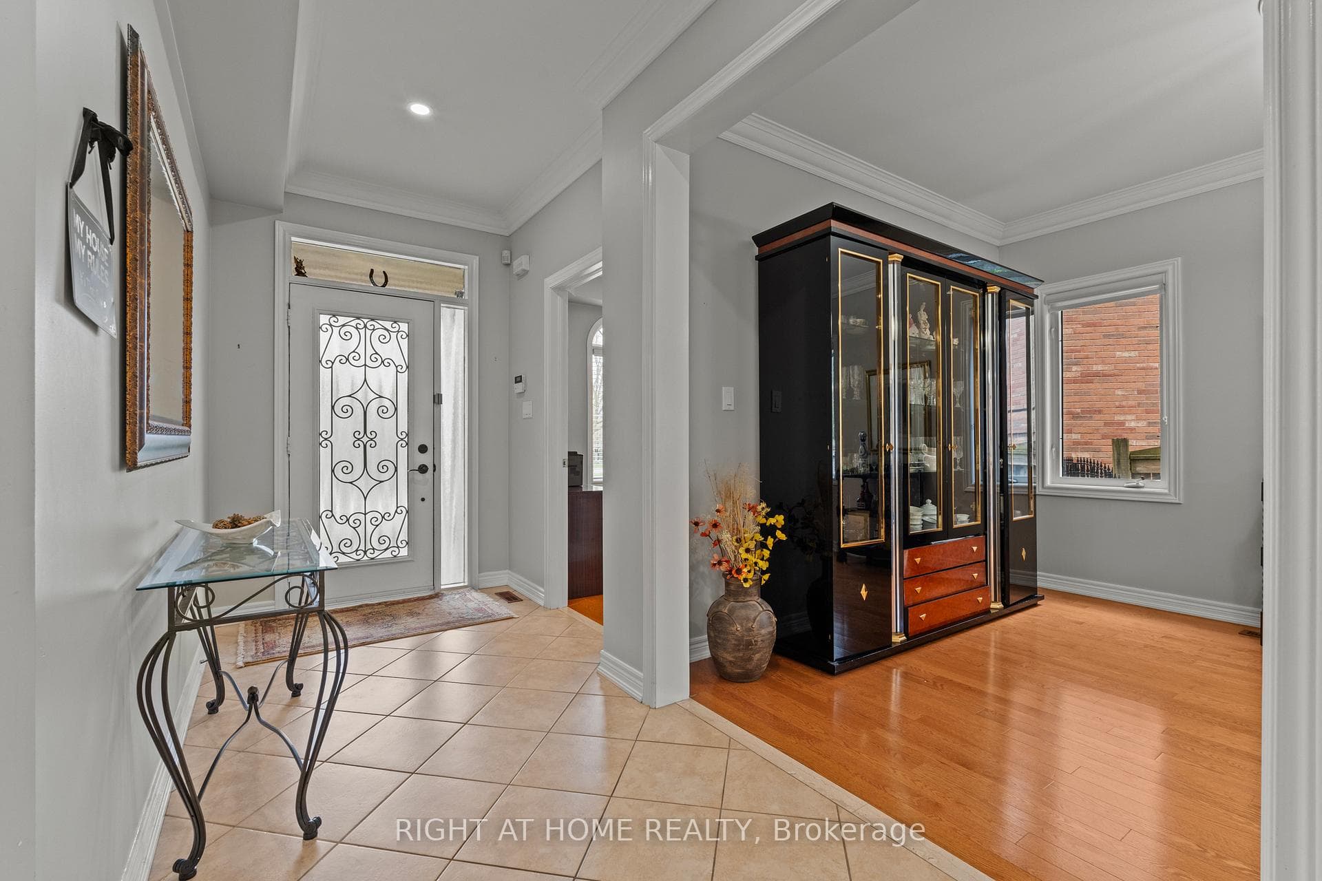 2275 Whitecliffe Way - Detached photo 9 of 38 in Oakville, Ontario