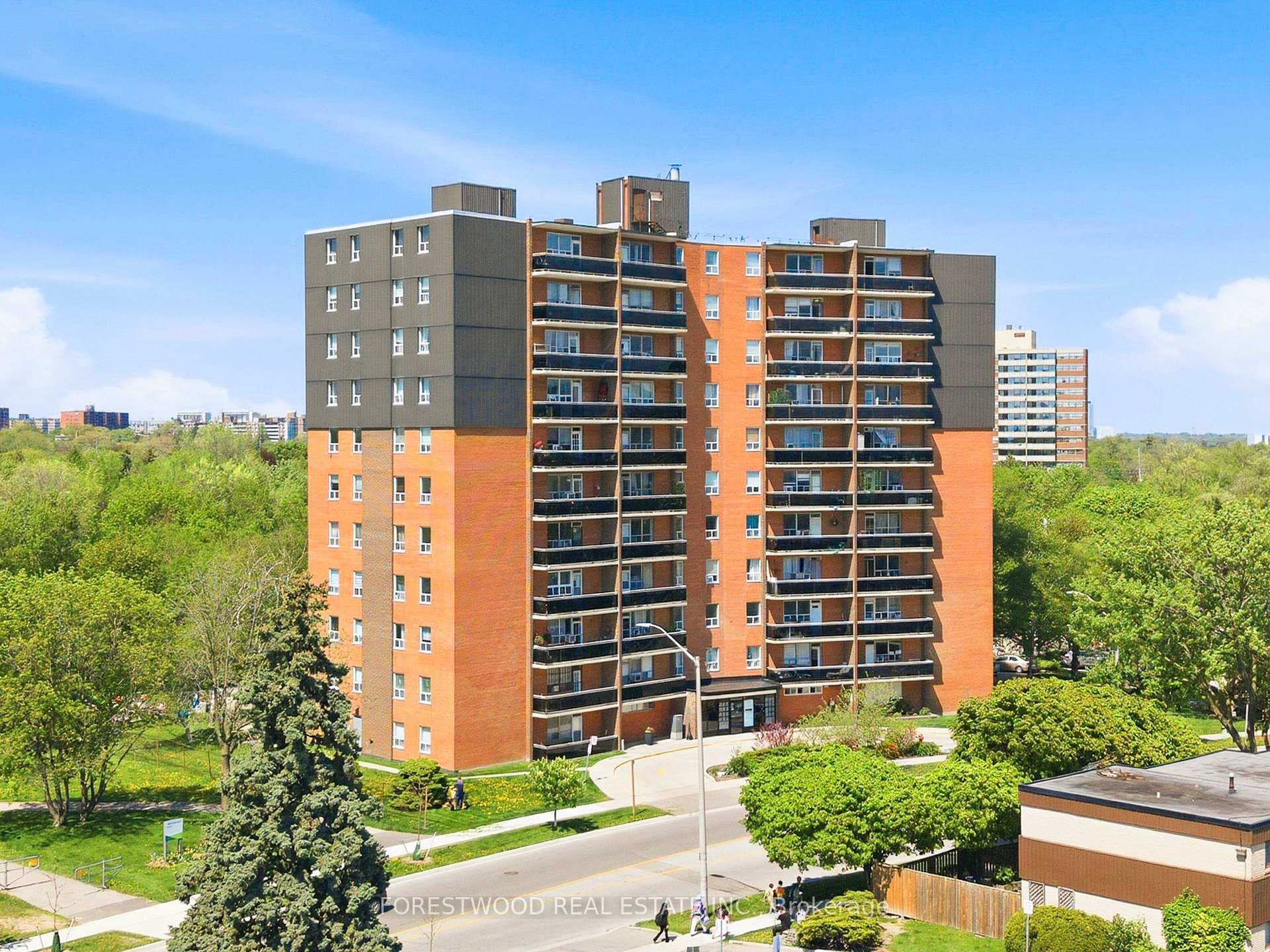 3145 Queen Frederica Drive Unit 506 - Condo photo 2 of 35 in Mississauga, Ontario