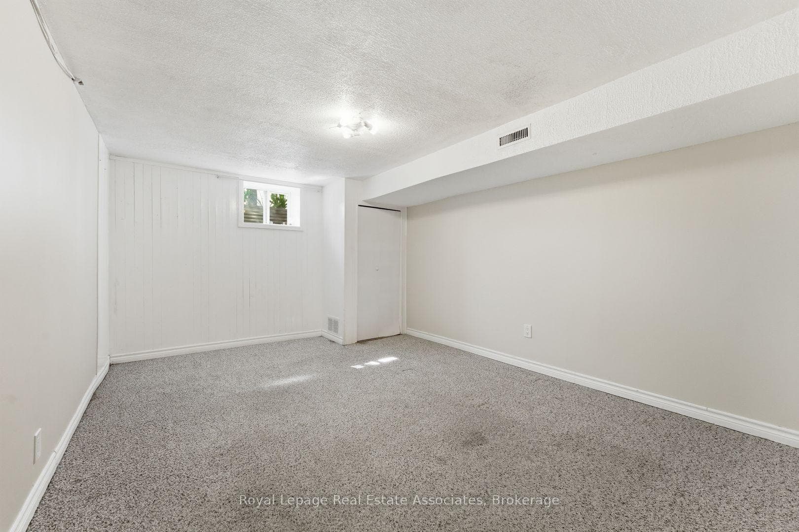 2362 Greenbank Trail - Semi-Detached photo 37 of 50 in Burlington, Ontario