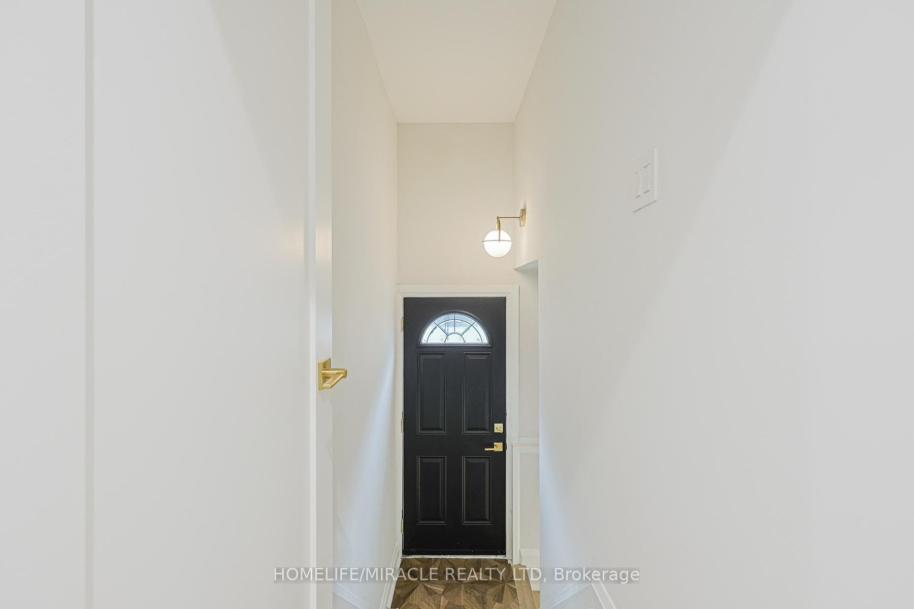 158 Cass Avenue - Detached photo 22 of 41 in Scarborough Village / Eglinton East, Ontario