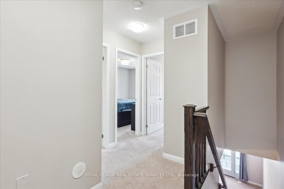 222 Septimus Heights - Townhouse photo 21 of 30 in Milton, Ontario
