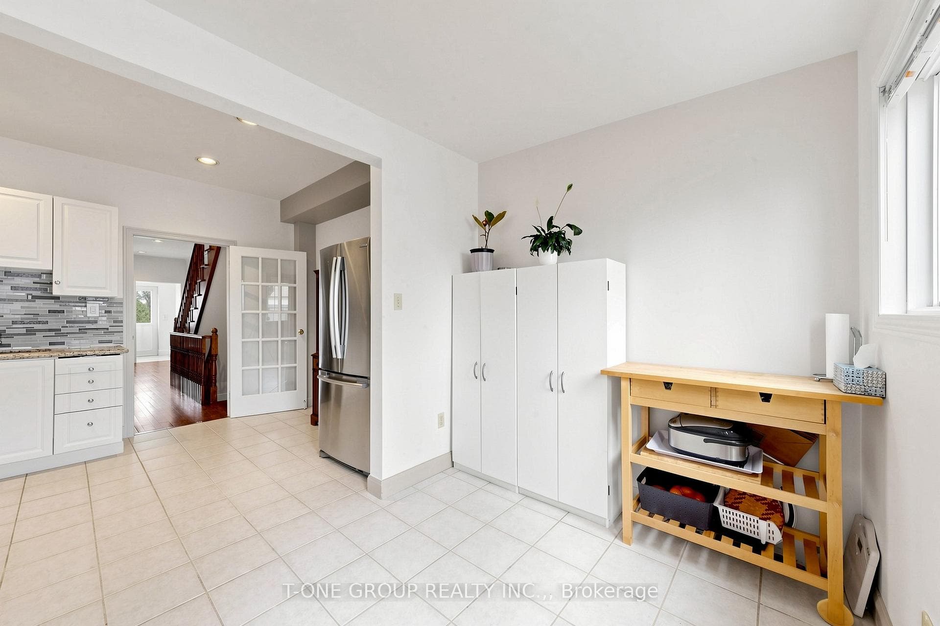 41 Madelaine Avenue - Semi-Detached photo 13 of 44 in Birch Cliff / Cliffside, Ontario