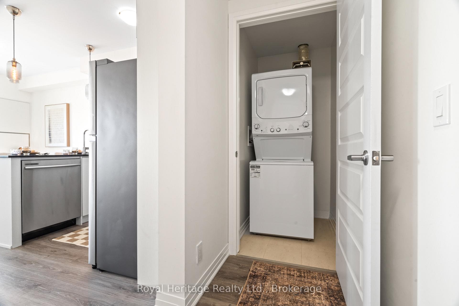 128 Grovewood Common Unit 319 - Condo photo 16 of 38 in Oakville, Ontario