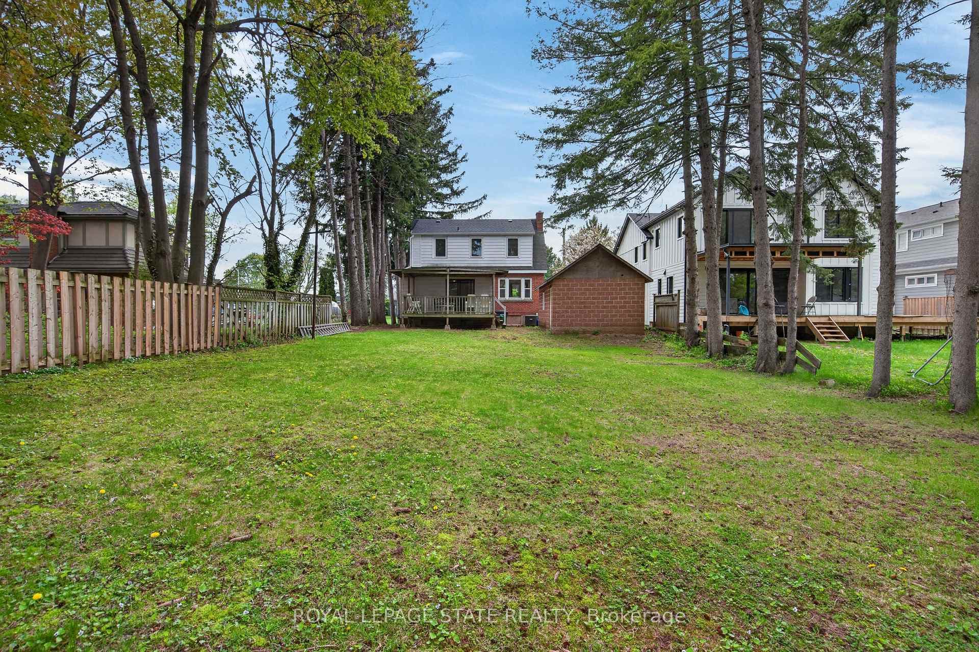 893 Lasalle Park Road - Detached photo 38 of 47 in Burlington, Ontario