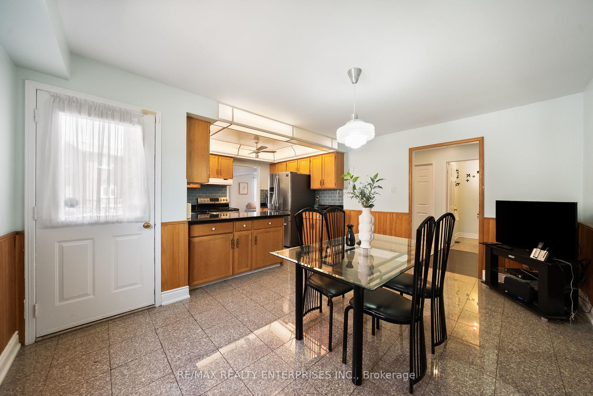 4579 Tribal Court - Detached photo 11 of 39 in Mississauga, Ontario