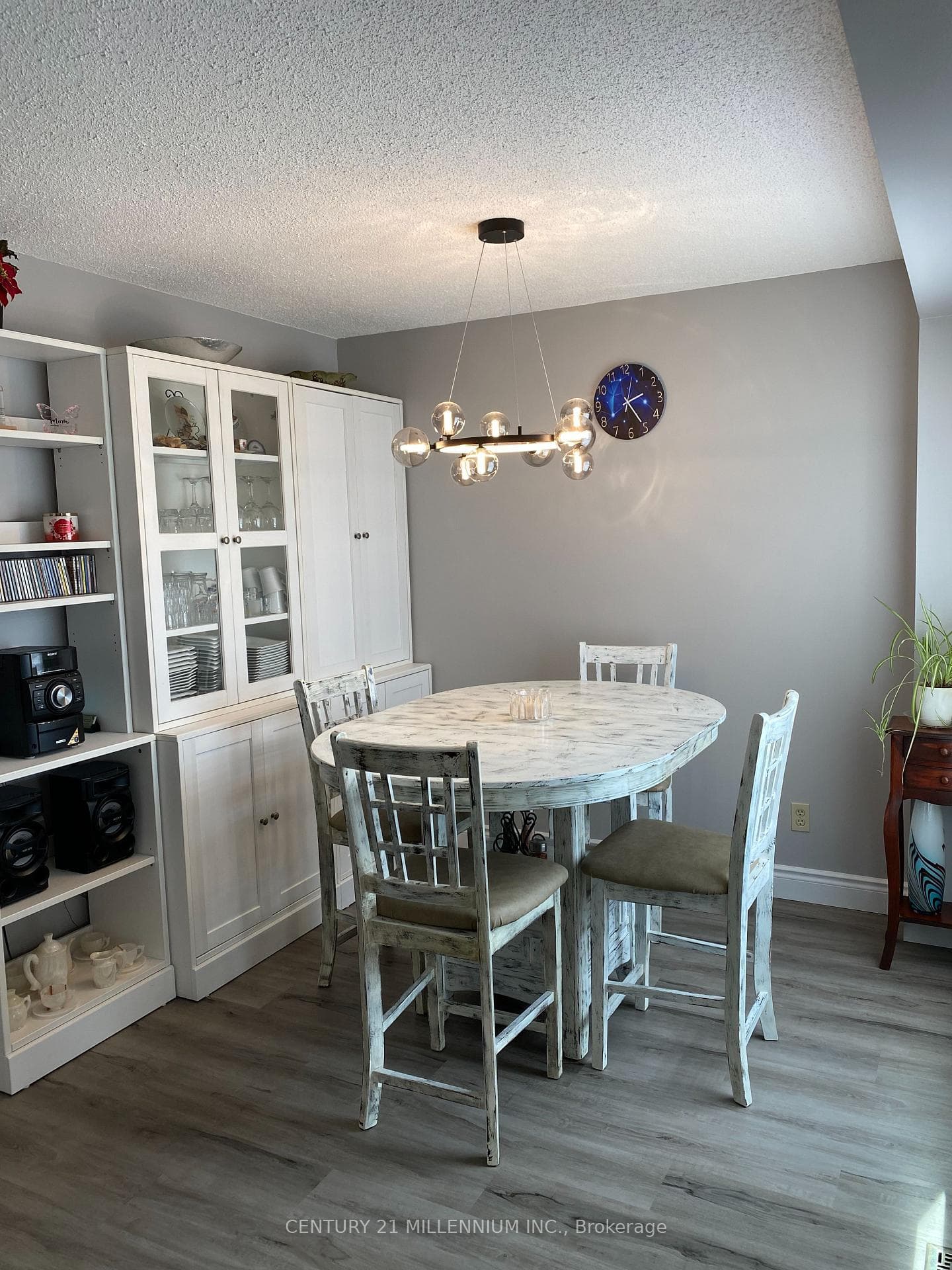 34 Gardenia Way - Townhouse photo 10 of 36 in Caledon, Ontario