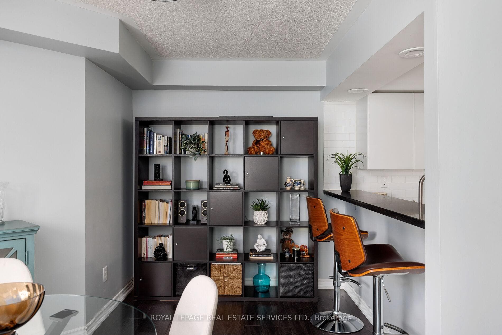 75 Bristol Road Unit 174 - Condo photo 8 of 22 in Mississauga, Ontario