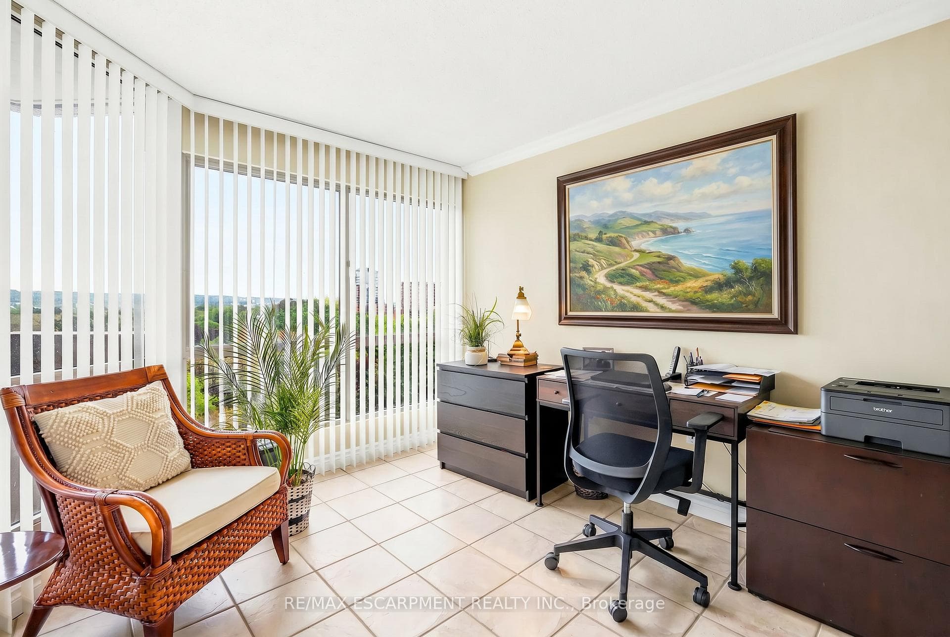 1201 North Shore Boulevard Unit 1003 - Condo photo 18 of 43 in Burlington, Ontario