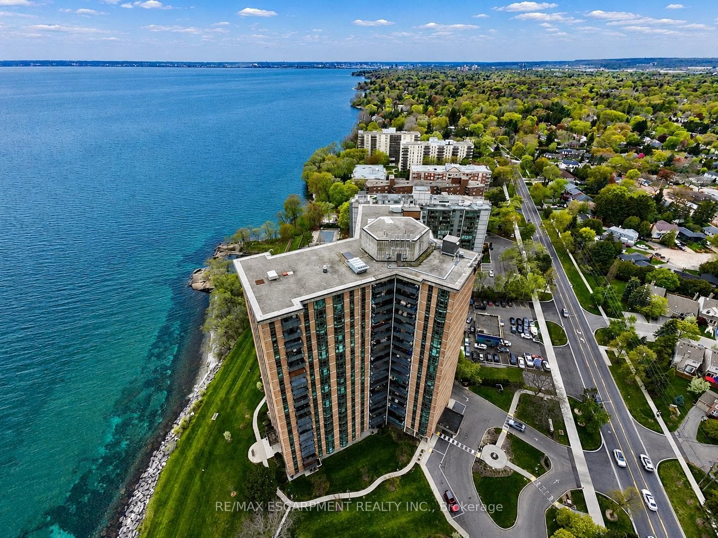 5250 Lakeshore Road Unit 602 - Condo photo 5 of 50 in Burlington, Ontario