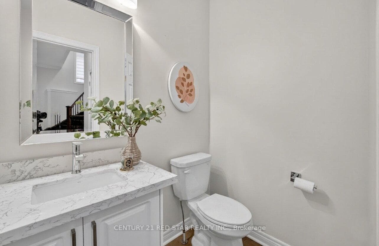 2416 Village Common - Townhouse photo 8 of 50 in Oakville, Ontario