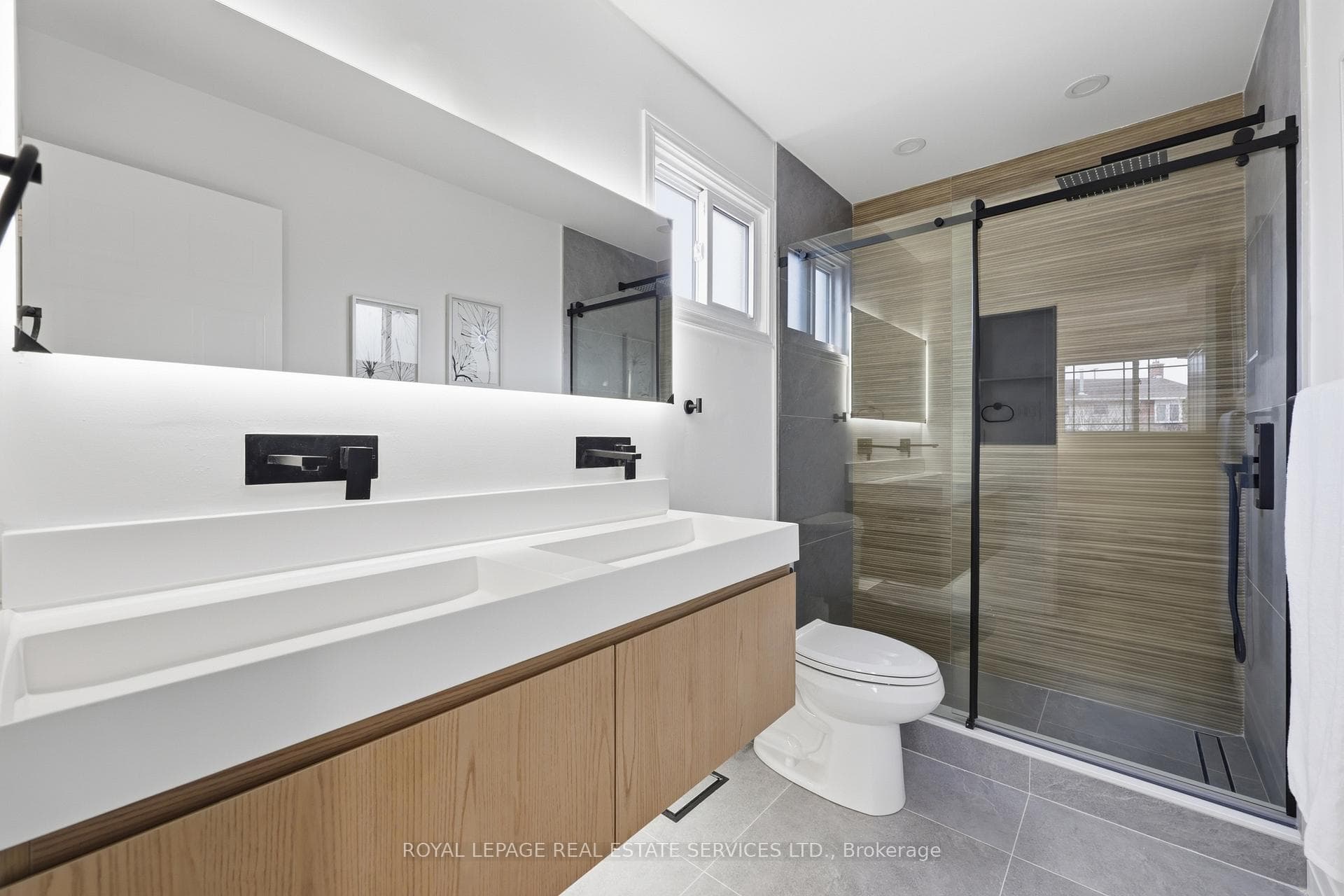 1332 Quinpool Court - Detached photo 22 of 47 in Mississauga, Ontario