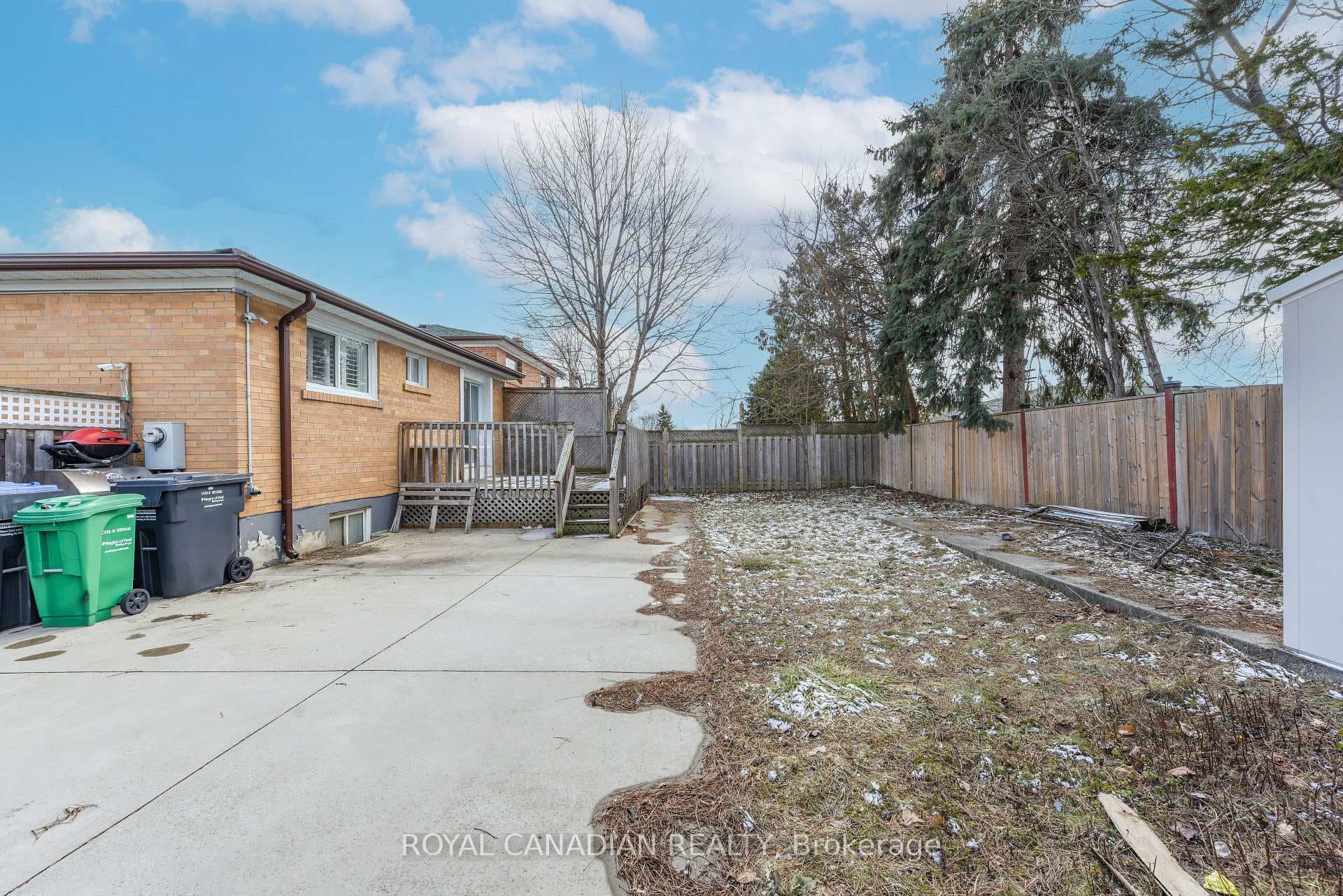 7566 Lockington Crescent - Detached photo 46 of 48 in Mississauga, Ontario