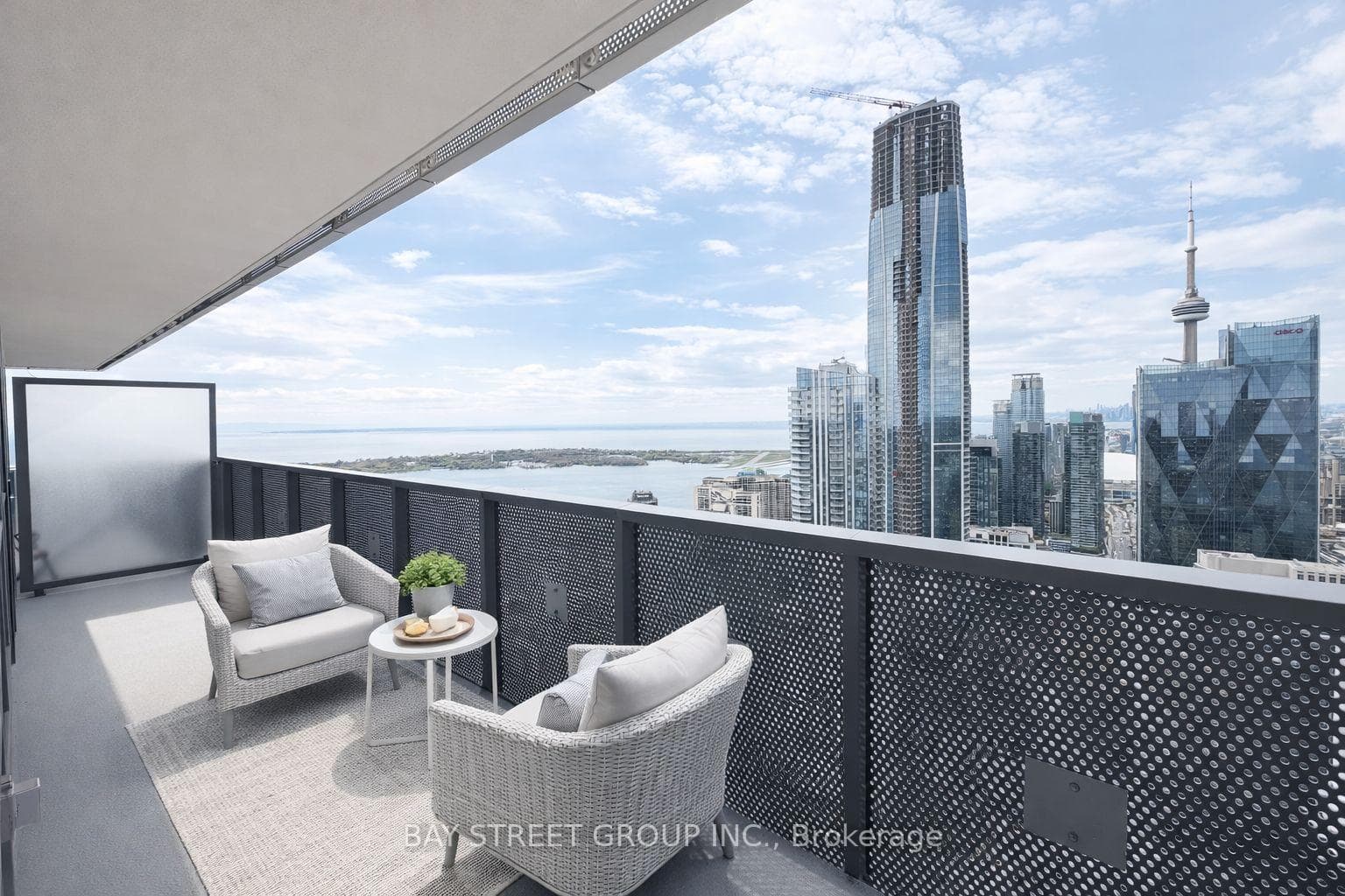 55 Cooper Street Unit 7112 - Condo photo 10 of 12 in Regent Park / Cabbagetown / St. James Town, Ontario