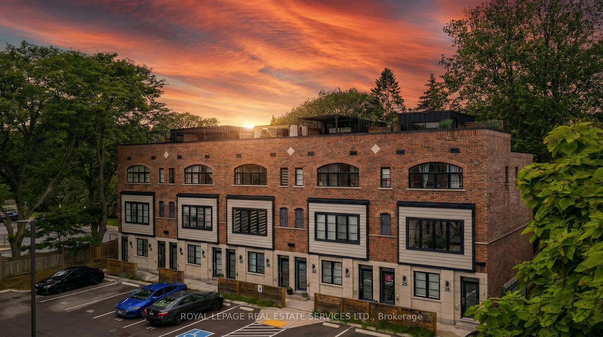 405 Plains Road Unit 22 - Condo for sale in Brant Hills, Ontario