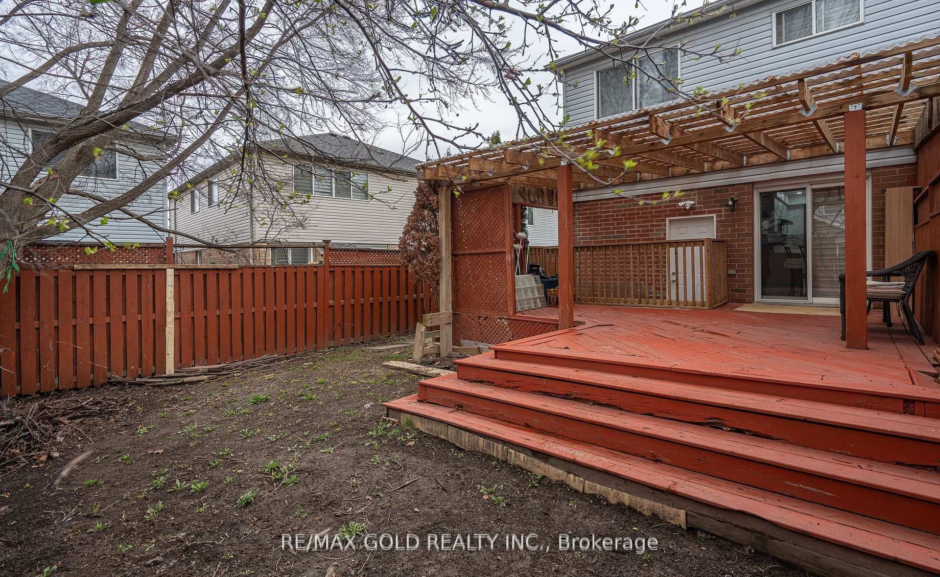 102 Bunchberry Way - Semi-Detached photo 34 of 37 in Brampton, Ontario