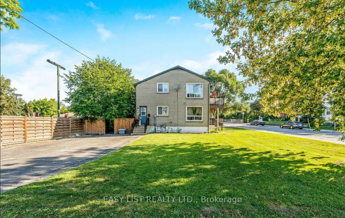 55 Commercial Street - home for sale in Milton, Ontario