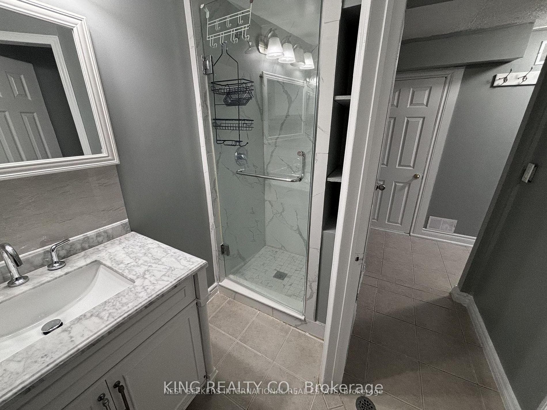 84 Carter Drive Unit (Lower) - Semi-Detached photo 8 of 11 in Brampton, Ontario