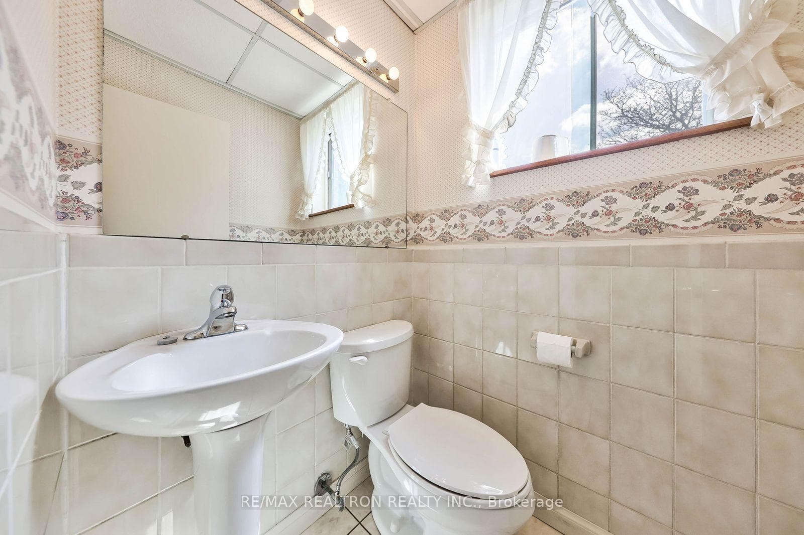 85 Clansman Boulevard - Detached photo 25 of 37 in Hillcrest Village / Bayview Village, Ontario