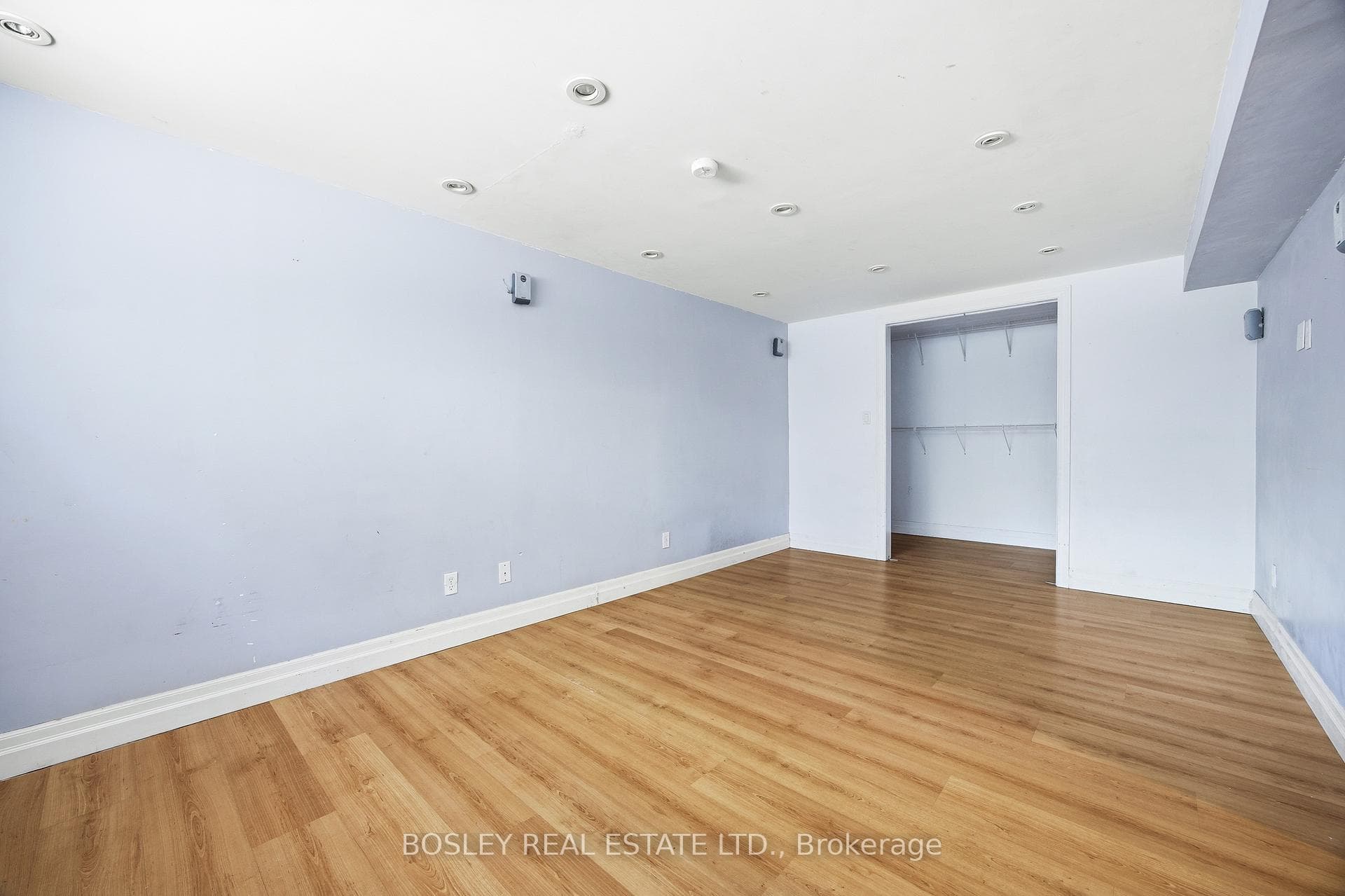 532 Sandmere Place - Detached photo 22 of 33 in Oakville, Ontario