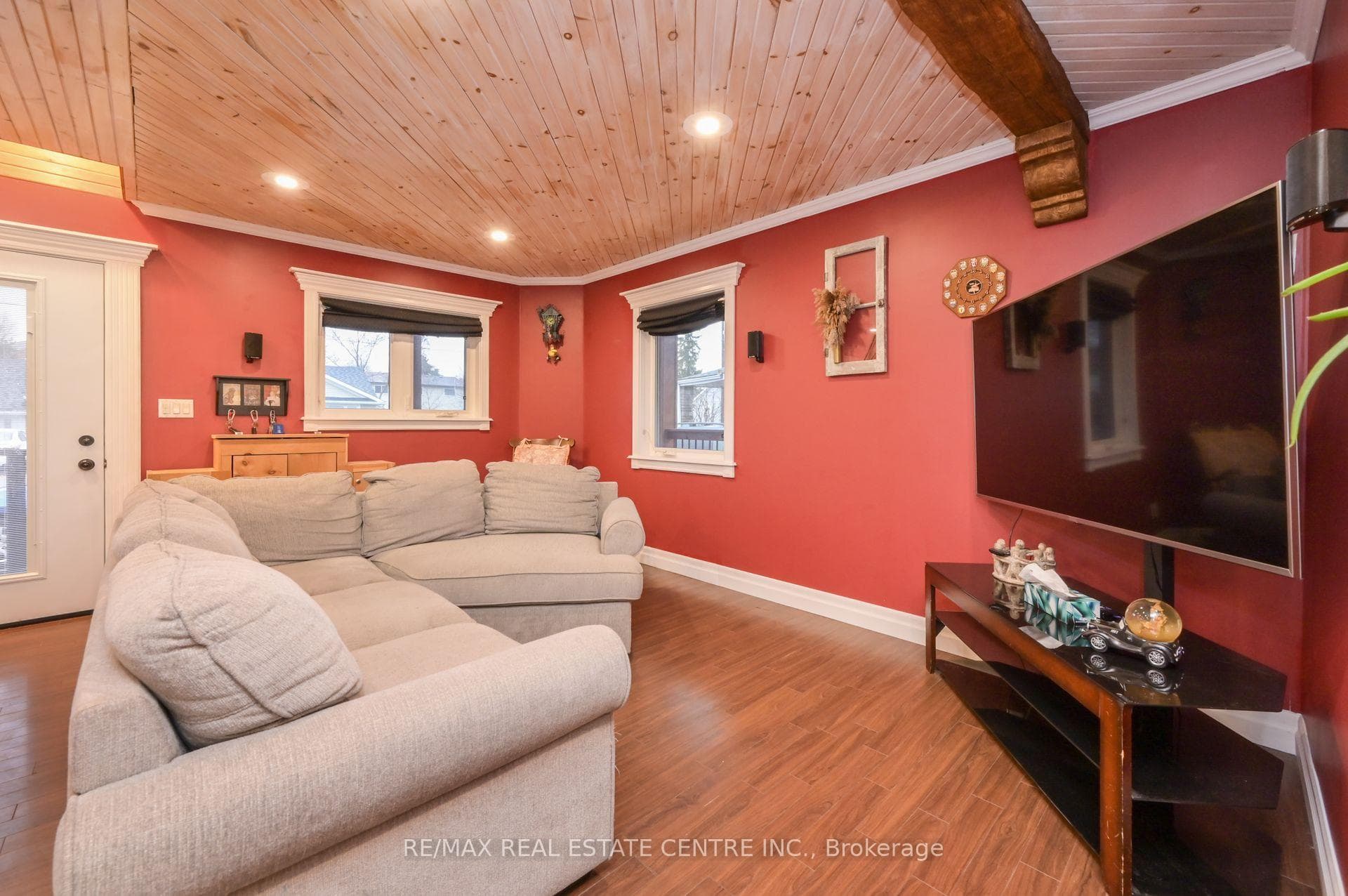 79 Commercial Street - Detached photo 10 of 37 in Milton, Ontario