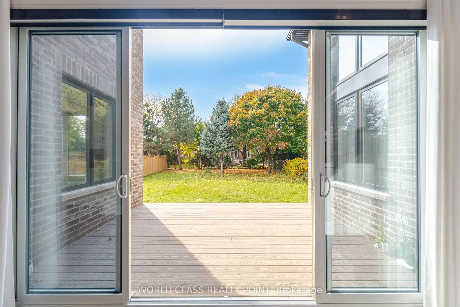 560 Woodview Road - Detached photo 32 of 39 in Burlington, Ontario