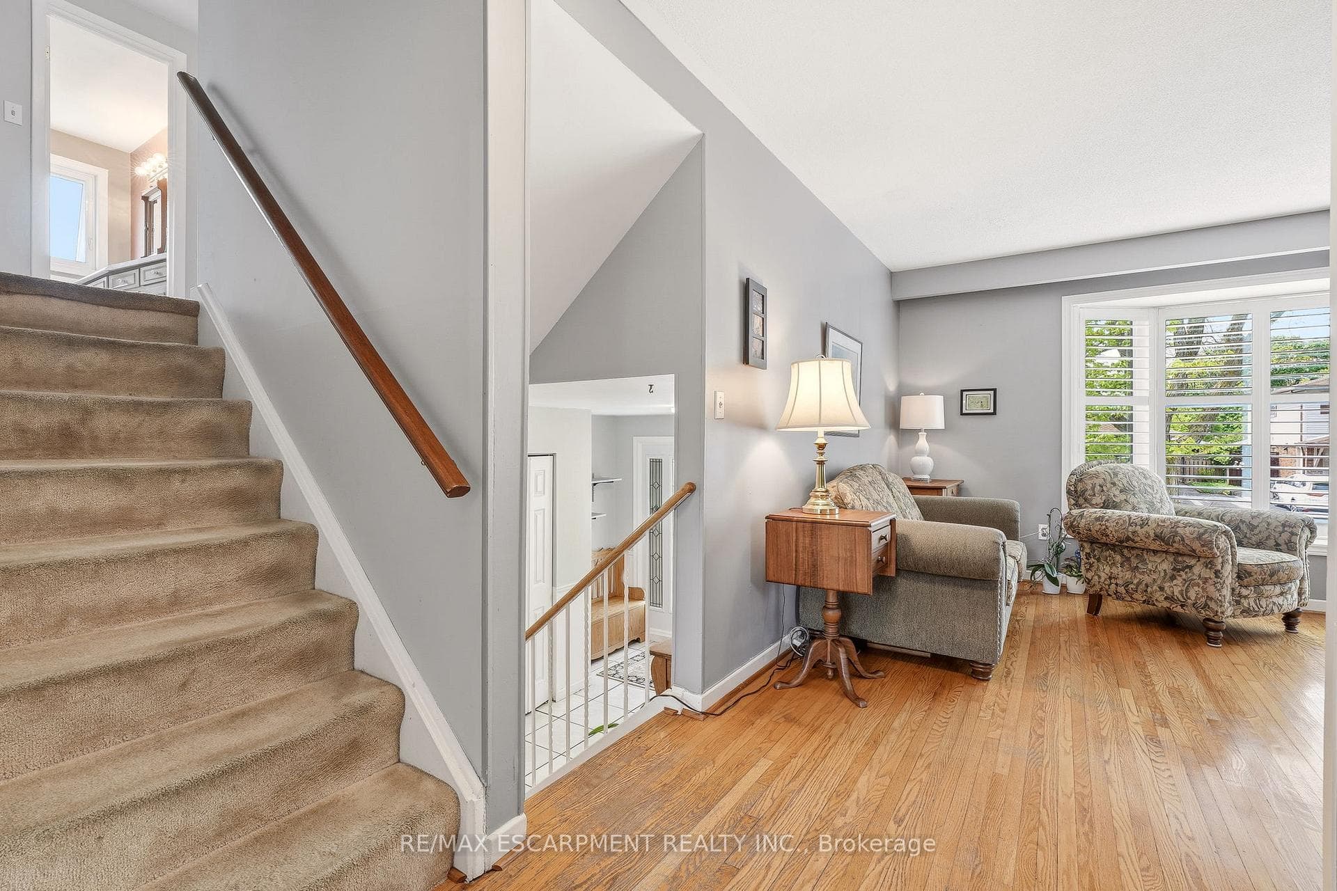 731 Mullin Way - Detached photo 10 of 50 in Burlington, Ontario