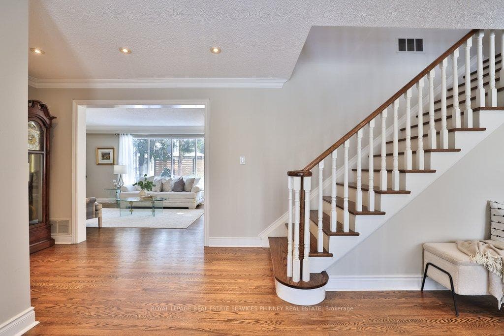 1244 Woodland Avenue - Detached photo 18 of 46 in Mississauga, Ontario