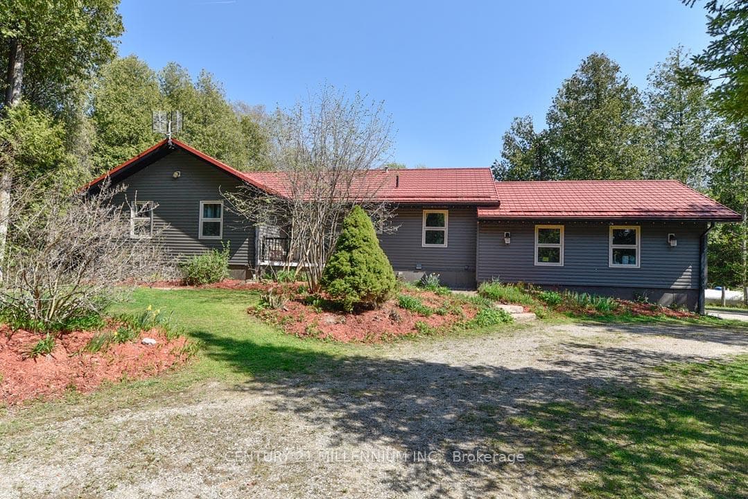 18599 Horseshoe Hill Road - Detached photo 2 of 48 in Caledon, Ontario
