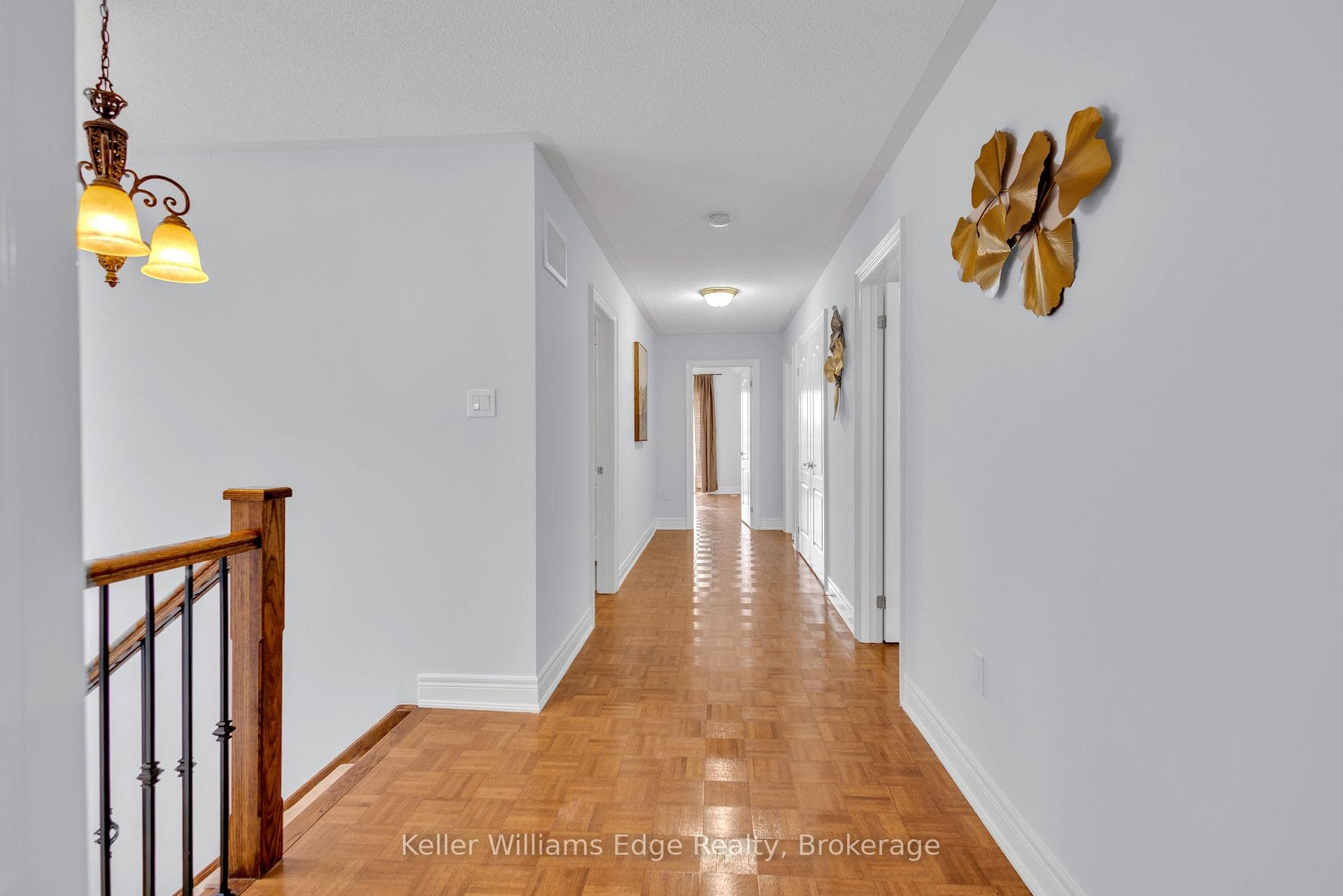 2241 Adirondak Trail - Detached photo 23 of 50 in Oakville, Ontario