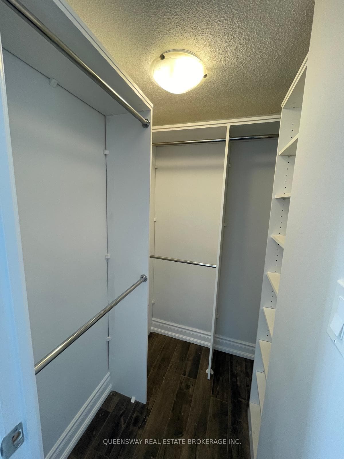 10 Edgecliff Golfway Unit 504 - Condo photo 8 of 17 in Flemingdon Park / Don Mills, Ontario