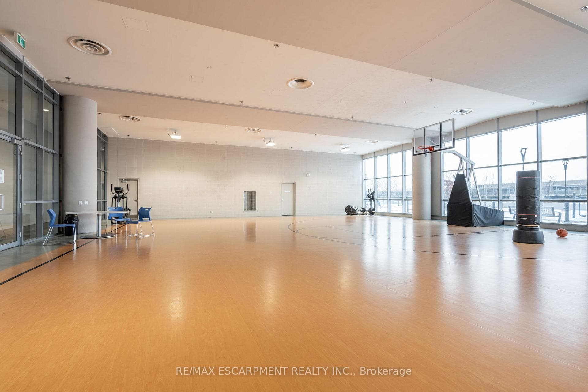 2087 Fairview Street Unit 1310 - Condo photo 23 of 27 in Burlington, Ontario