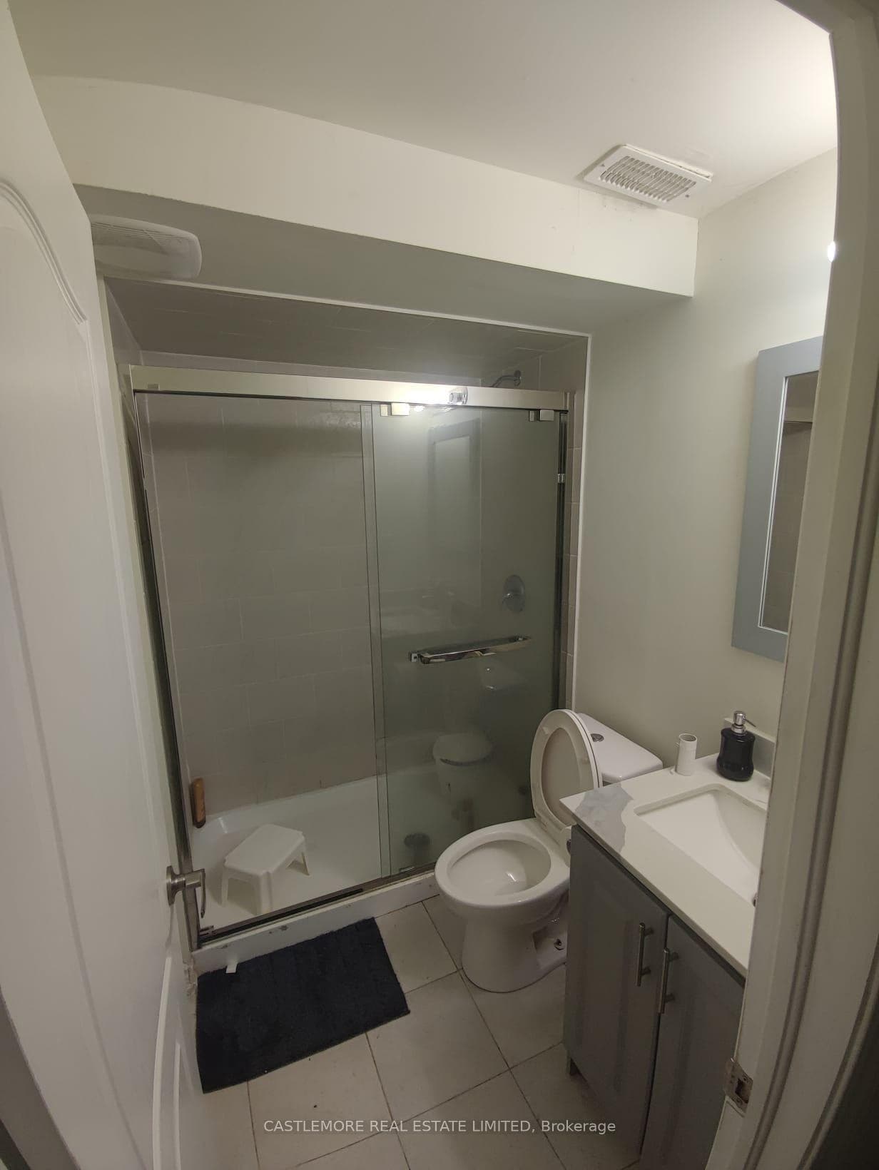 11 Bannister Crescent - Detached photo 12 of 13 in Brampton, Ontario