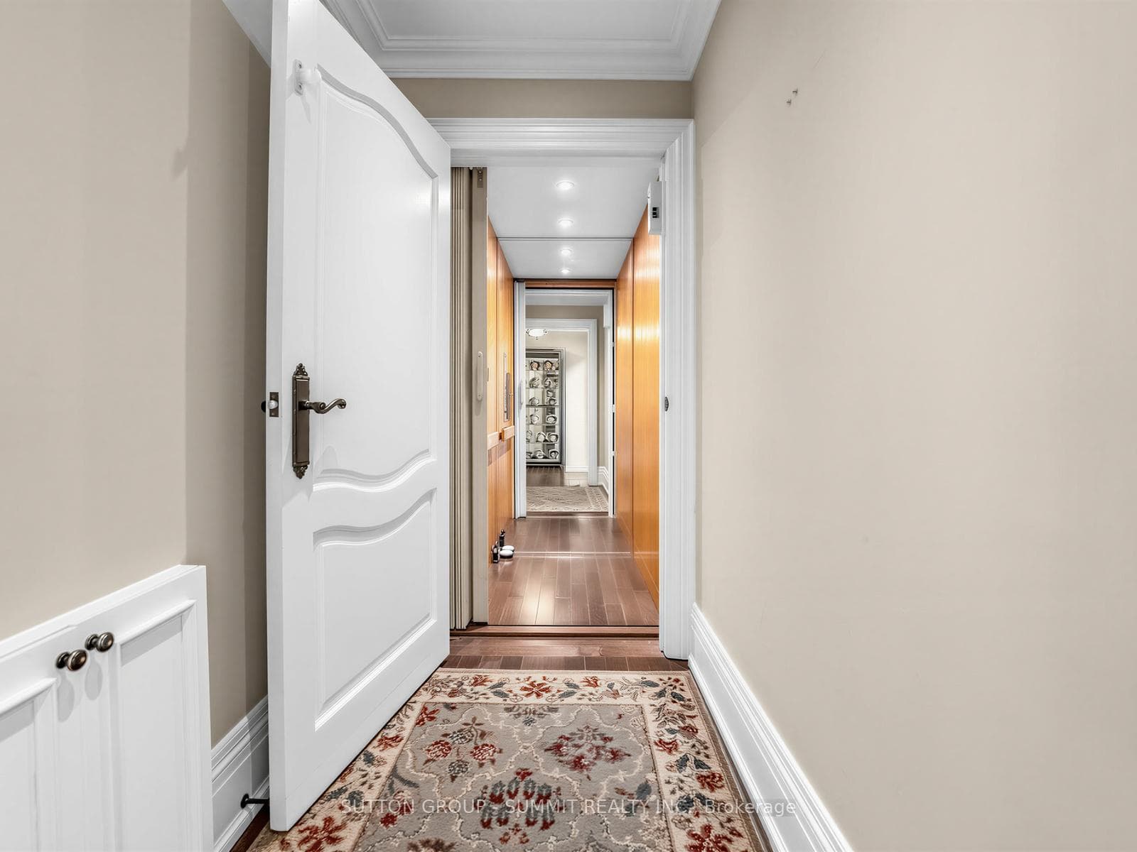 217 Eastcourt Road - Detached photo 30 of 47 in Oakville, Ontario