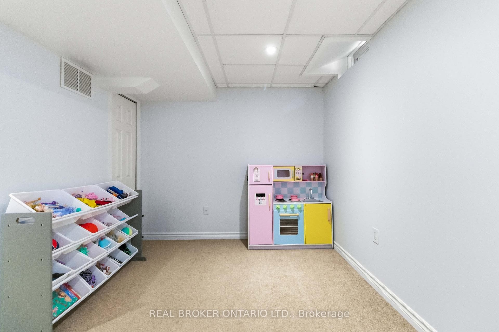5048 HASWELL Lane - Semi-Detached photo 37 of 49 in Burlington, Ontario