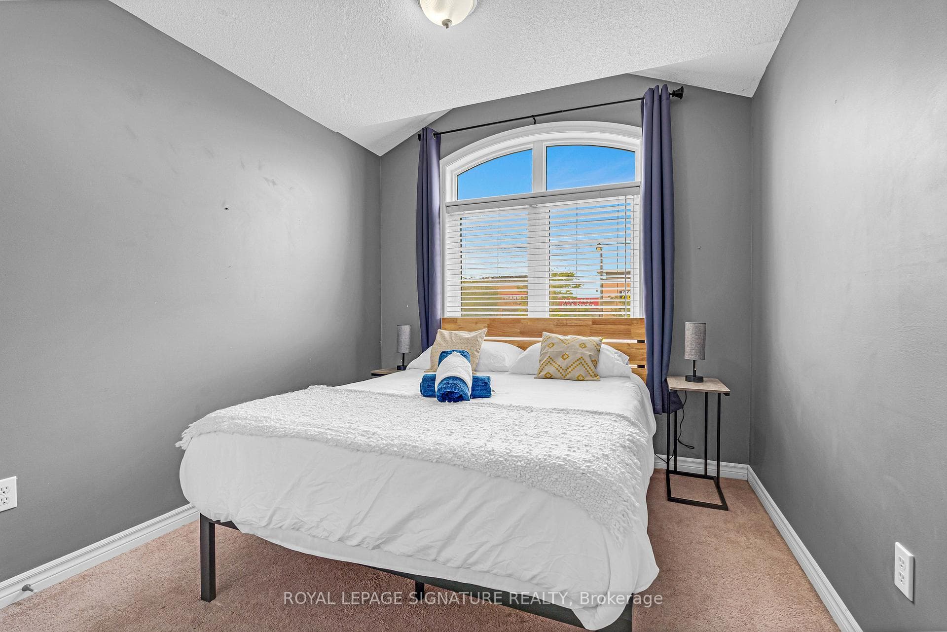 4280 Thomas Alton Boulevard - Semi-Detached photo 15 of 35 in Burlington, Ontario