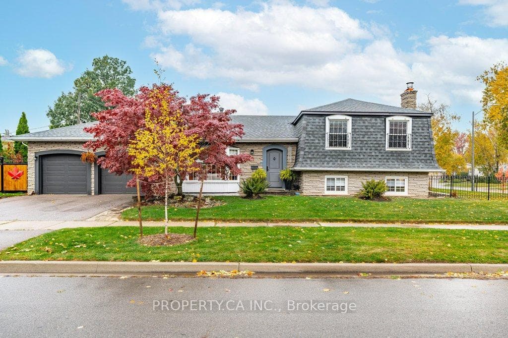 4367 Kerry Drive - home for sale in Burlington, Ontario