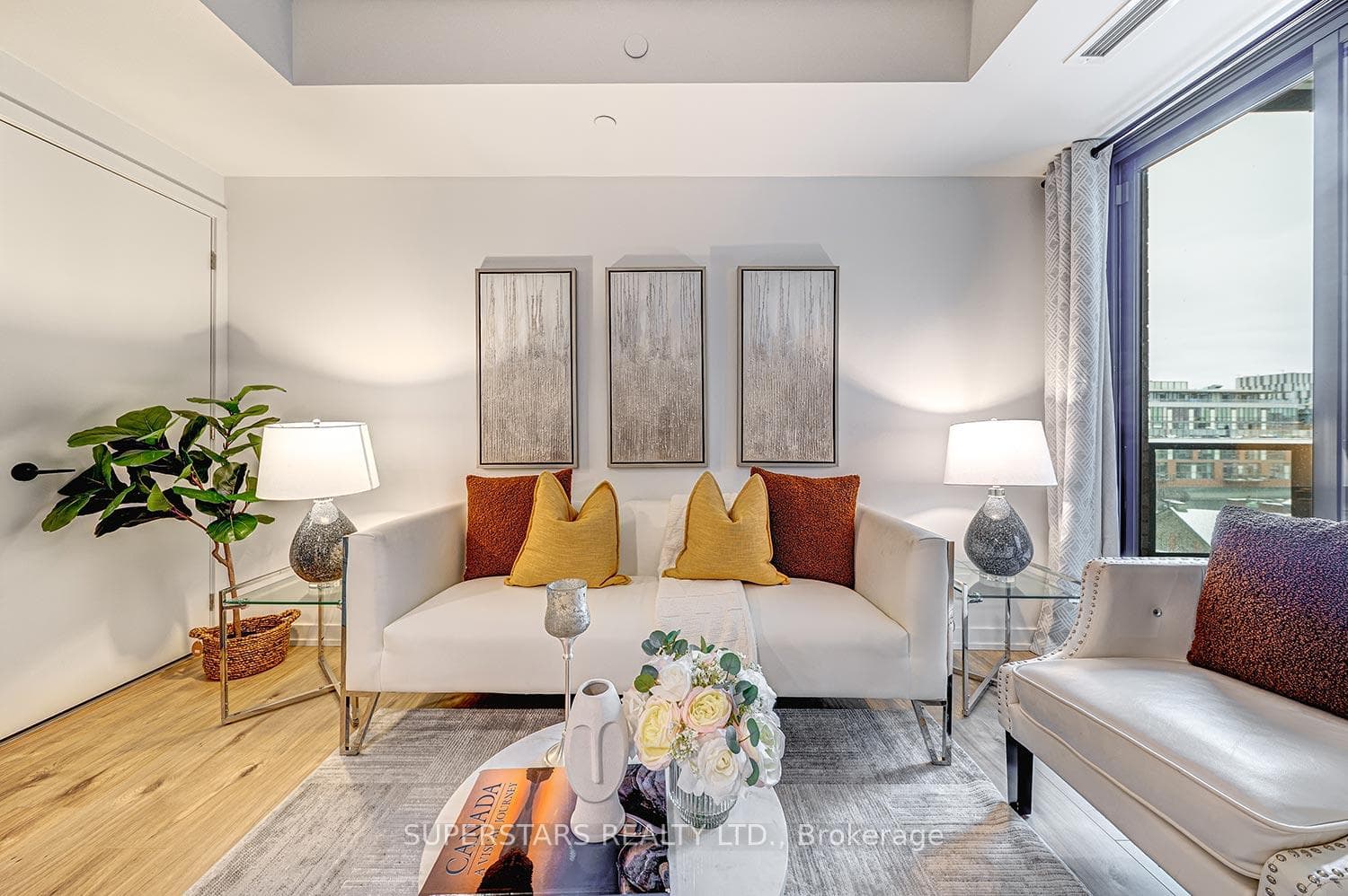 35 Parliament Street Unit 601 - Condo photo 3 of 32 in Regent Park / Cabbagetown / St. James Town, Ontario