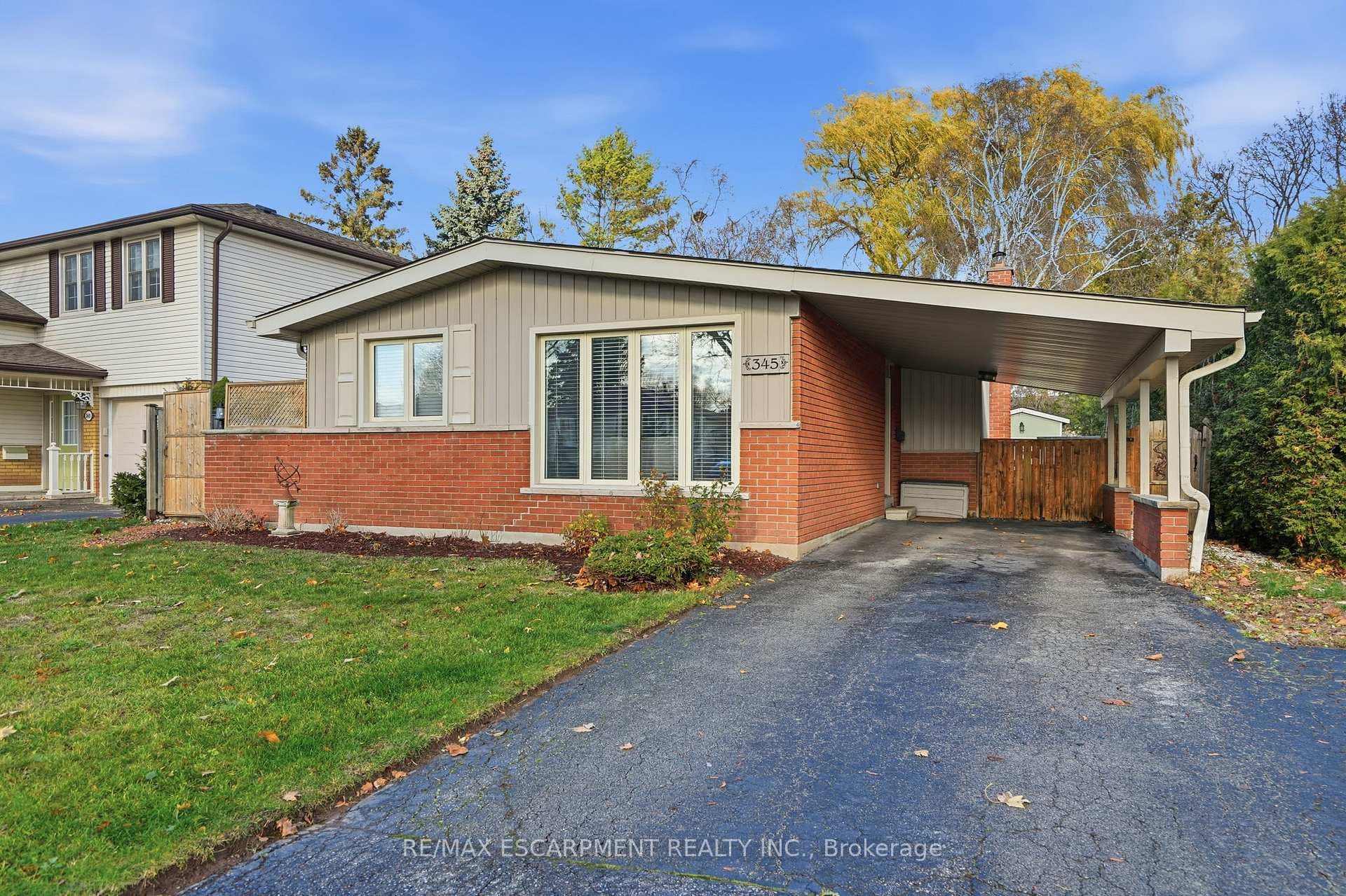 345 Erindale Drive - Detached for sale in Brant Hills, Ontario