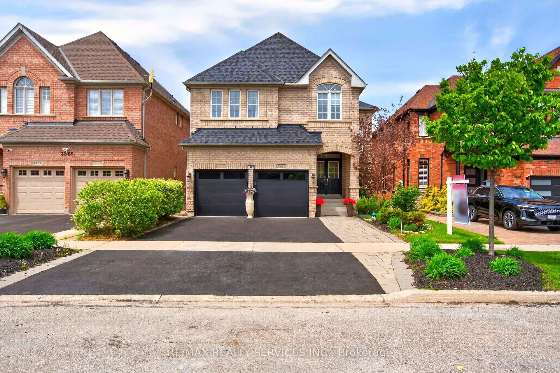 3365 Destination Drive - Detached photo 6 of 50 in Mississauga, Ontario
