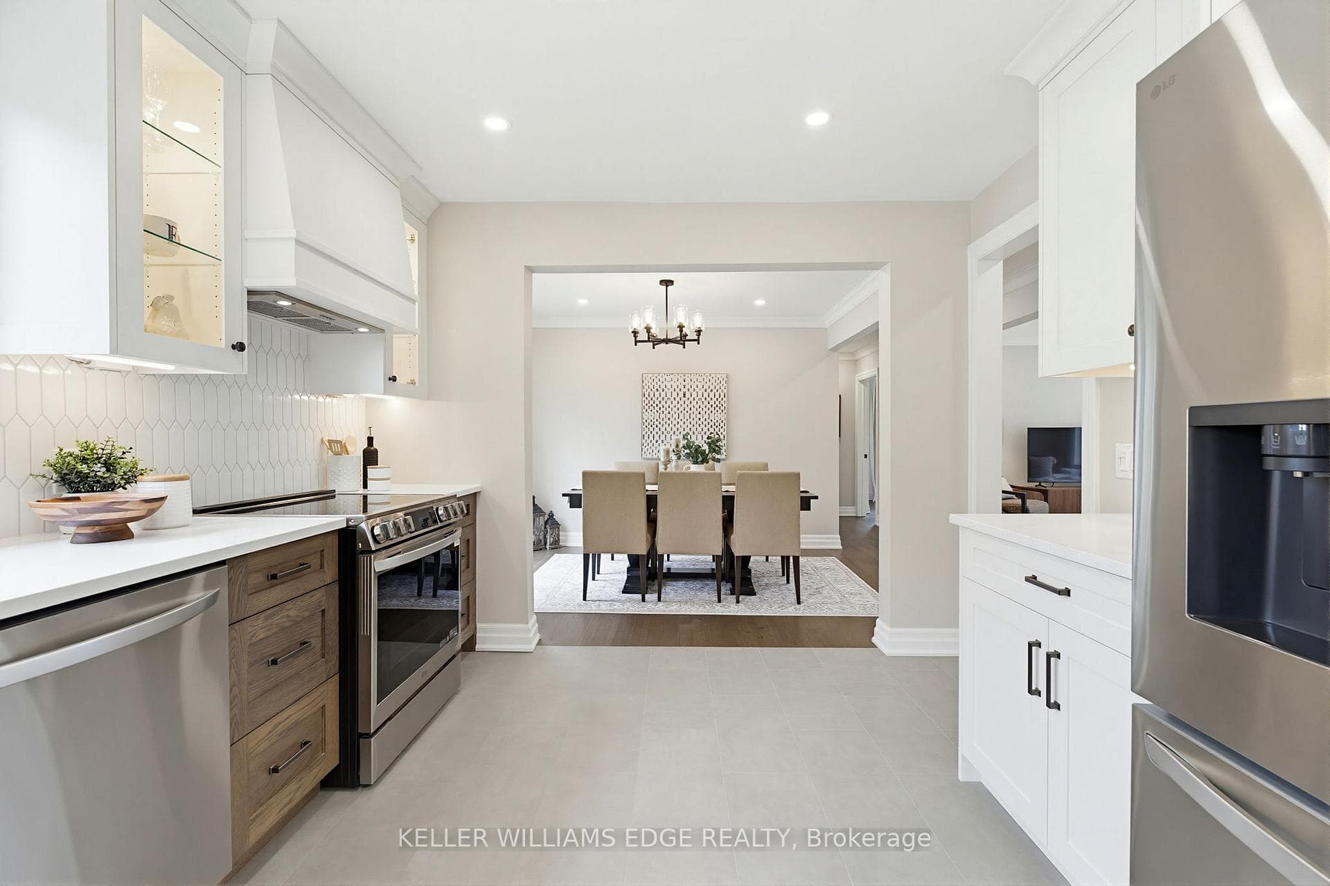 586 Woodland Avenue - Detached photo 10 of 45 in Burlington, Ontario