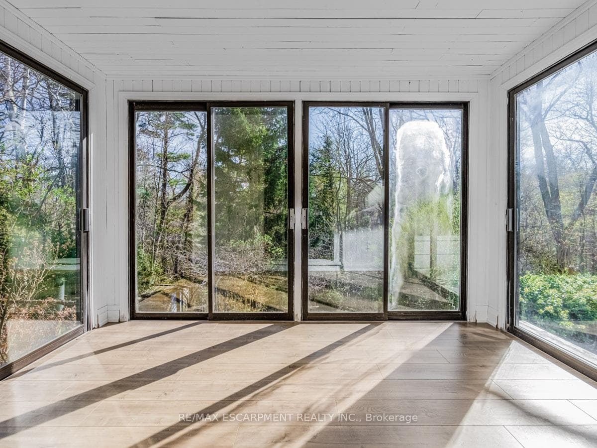 804 Shadeland Avenue - Land photo 16 of 39 in Burlington, Ontario