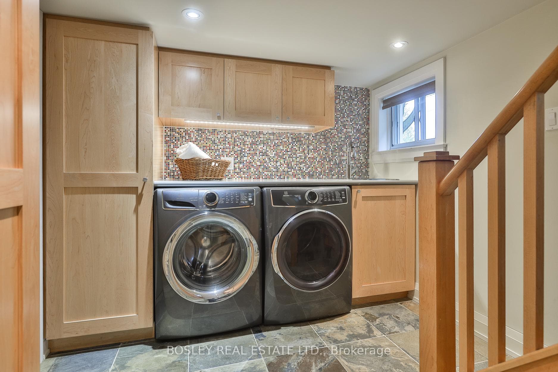 164 Hanna Road - Detached photo 27 of 39 in Flemingdon Park / Don Mills, Ontario