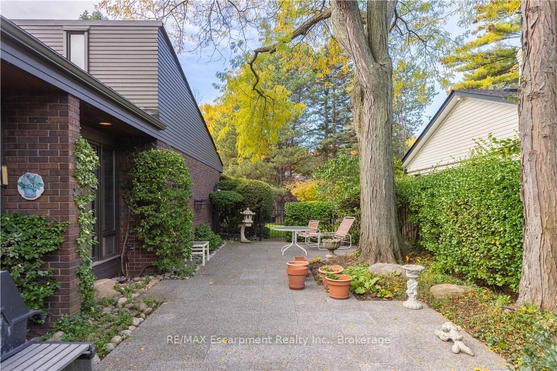 1168 Carey Road - Detached photo 32 of 35 in Oakville, Ontario
