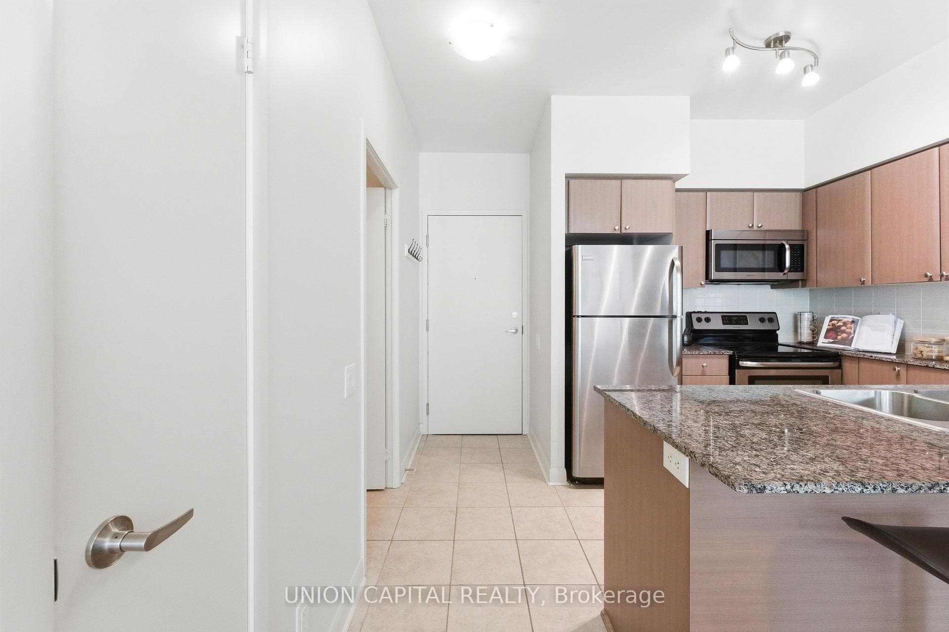 525 Wilson Avenue Unit 147 - Condo photo 10 of 37 in North York (Bathurst Manor / Clanton Park), Ontario