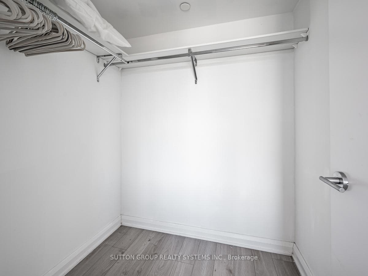 155 Yorkville Avenue Unit 2503 - Condo photo 15 of 19 in Annex / Yorkville / Summerhill, Ontario