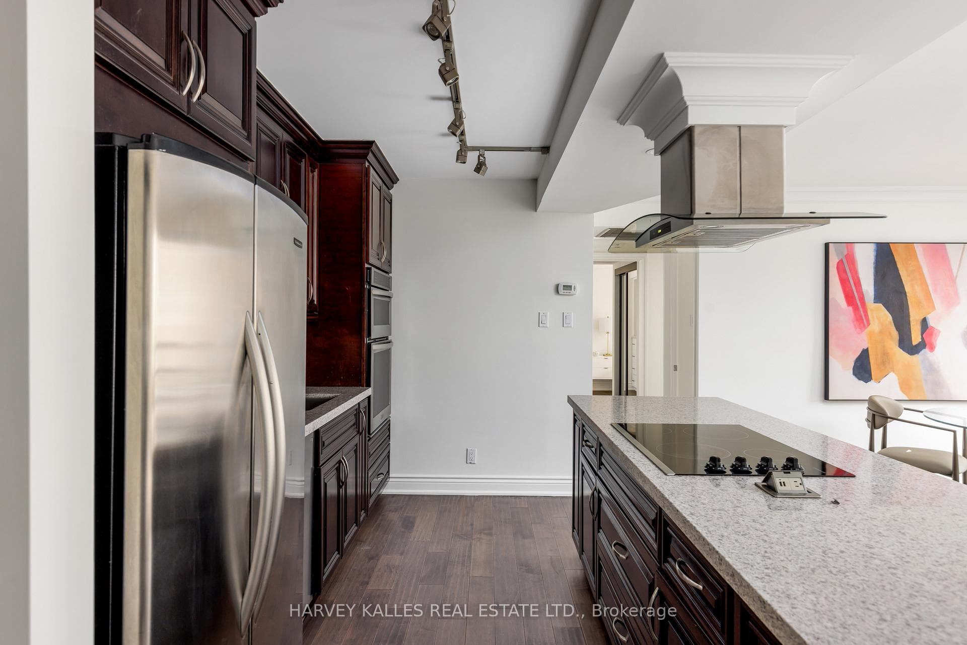 447 Walmer Road Unit 307 - Condo photo 15 of 28 in Forest Hill / Deer Park, Ontario