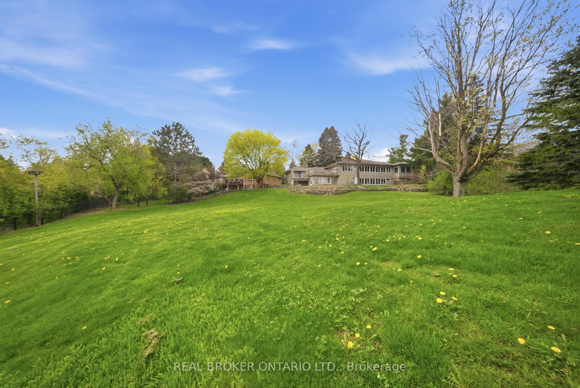 529 Conservation Drive - Detached photo 40 of 45 in Brampton, Ontario